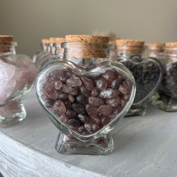 Crystal chips in Heart - Picture 7 of 7